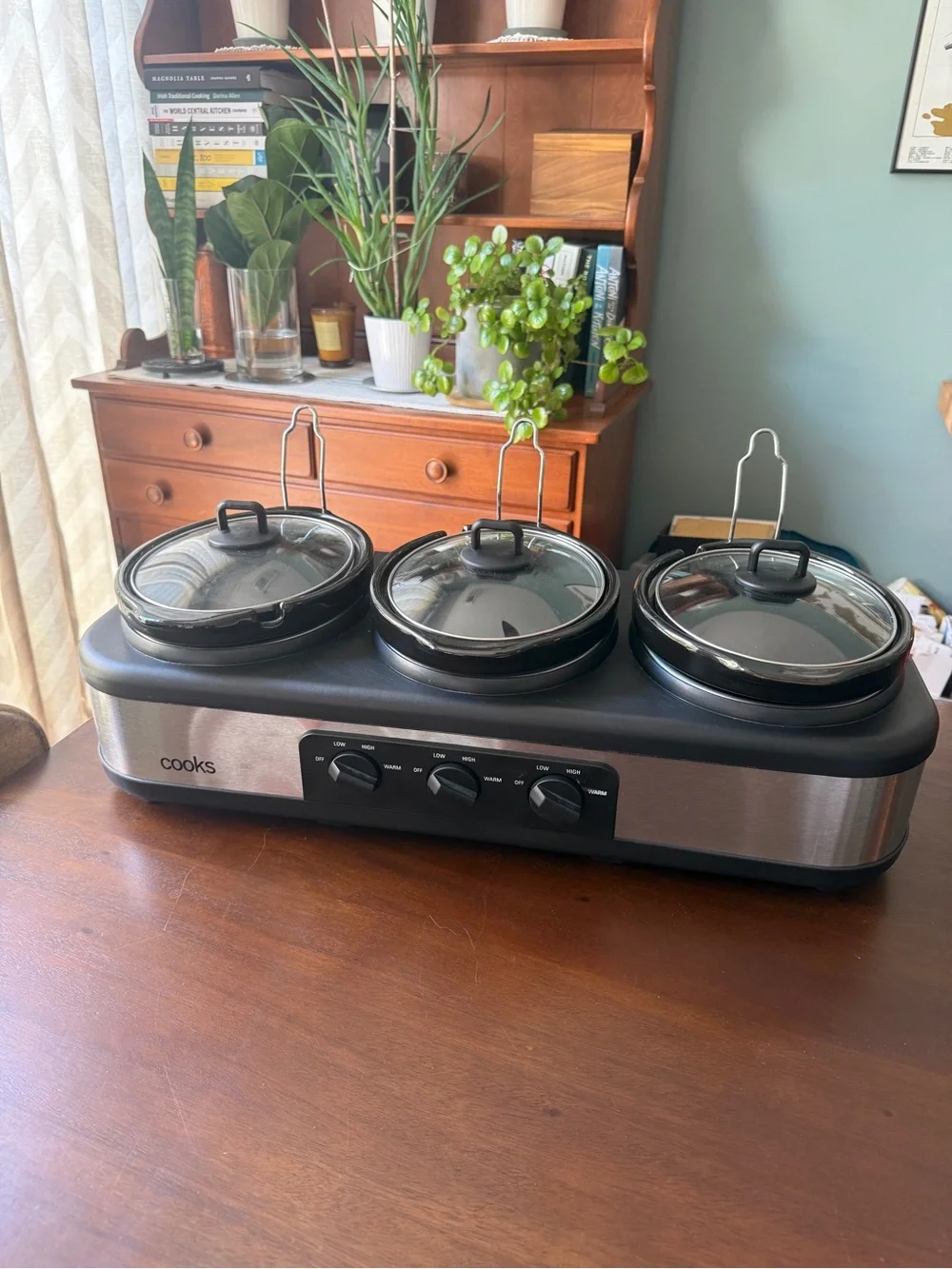 Cooks 3-Bay Slow Cooker Station - Black and Silver